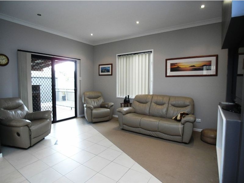 7 Scholey street, Mayfield NSW 2304