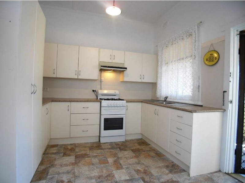 16 Bourke Street, Mayfield NSW 2304