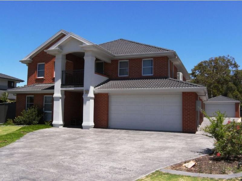 3 Ironbark Drive, Fern Bay NSW 2295