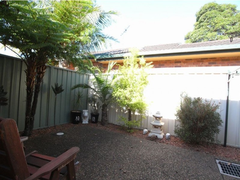 2/62a Macquarie Street, Mayfield NSW 2304