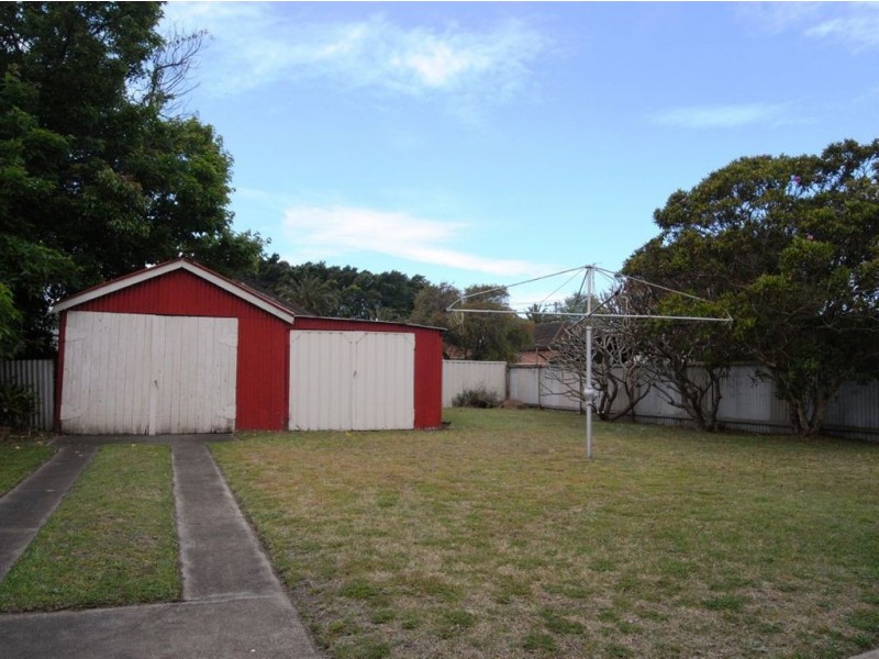 33 Vine Street, Mayfield NSW 2304