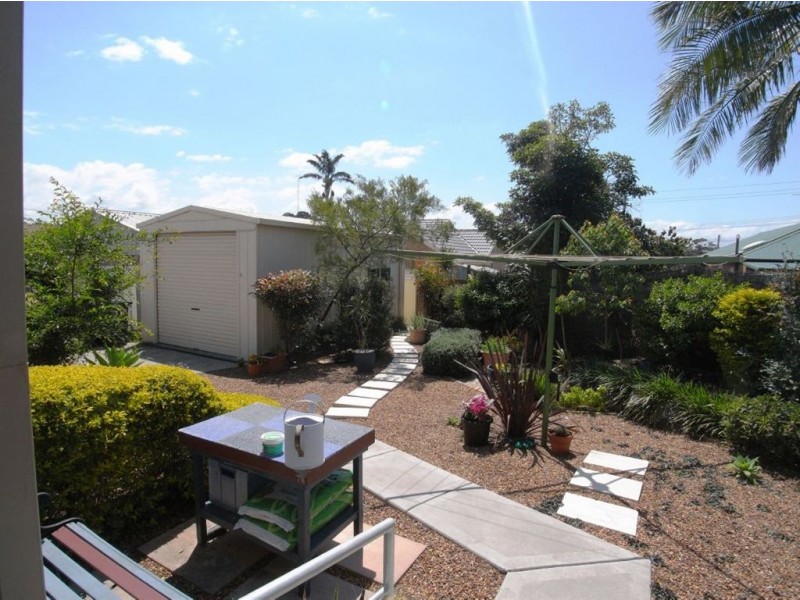 8 Moate Street, Georgetown NSW 2298