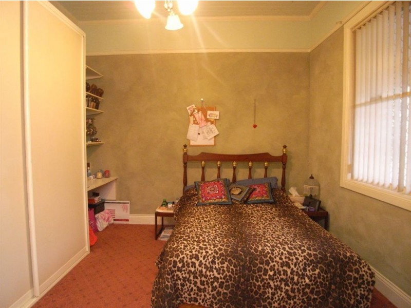 9 Henson ave, Mayfield East NSW 2304