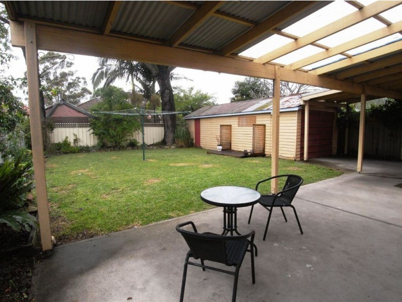 9 Henson ave, Mayfield East NSW 2304