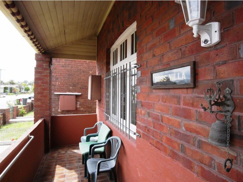 28 Denison street, Mayfield NSW 2304