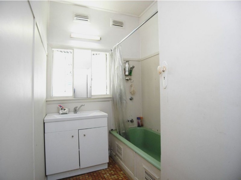 31 Carandotta Street, Mayfield NSW 2304