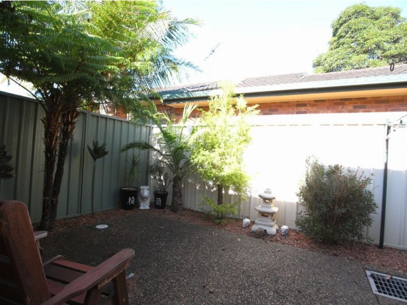 2/62 Macquarie street, Mayfield NSW 2304