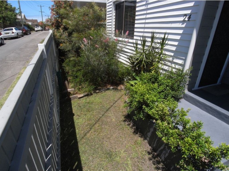 24 O’Mara, Mayfield East NSW 2304