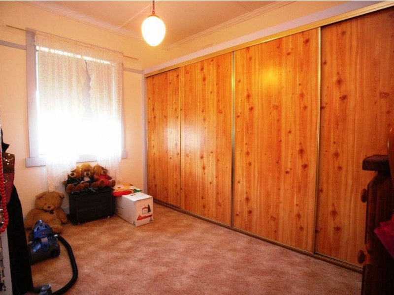 24 Ackeron Street, Mayfield NSW 2304