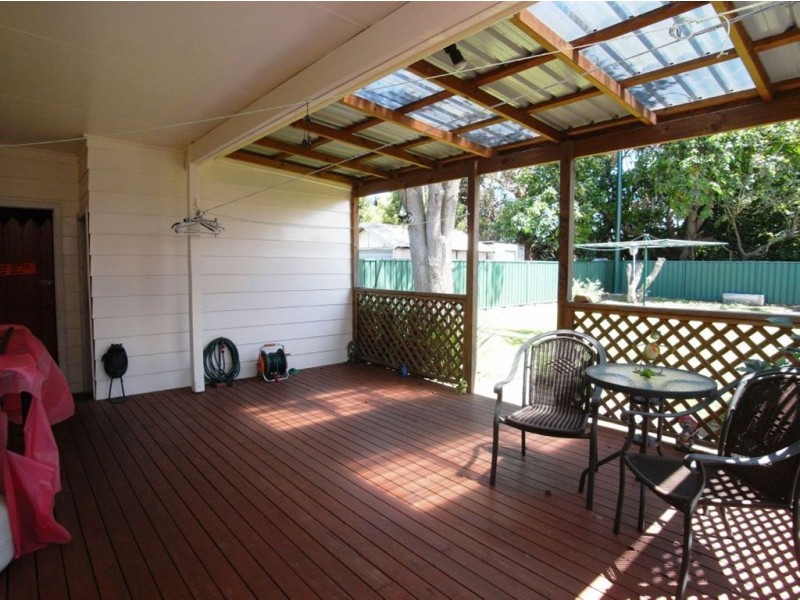 24 Ackeron Street, Mayfield NSW 2304