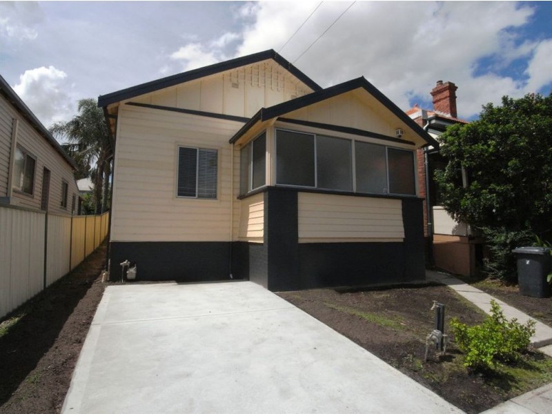 7 Arnold, Mayfield NSW 2304