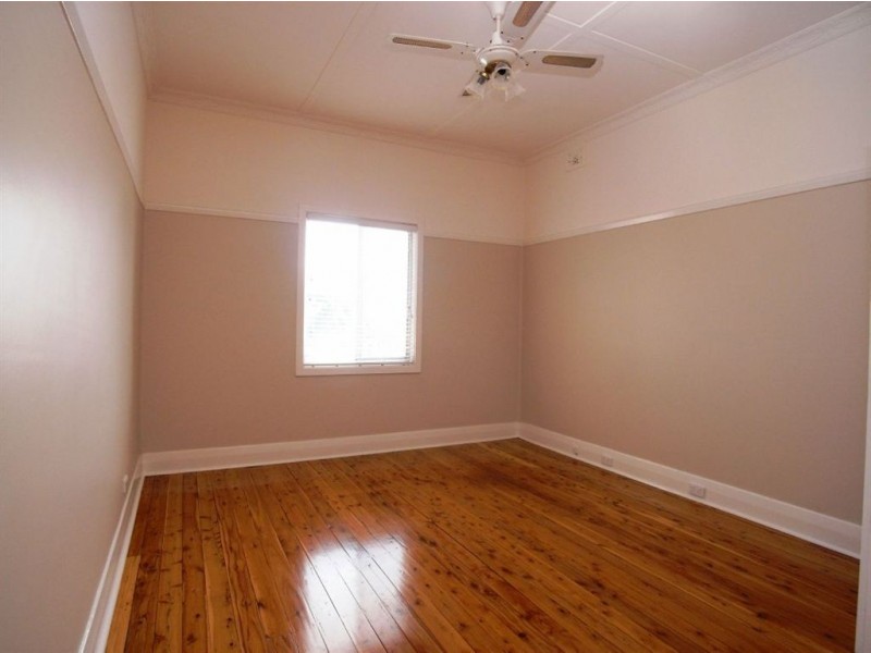 7 Arnold, Mayfield NSW 2304