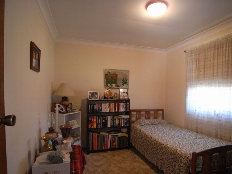 11 Carandotta Street, Mayfield NSW 2304