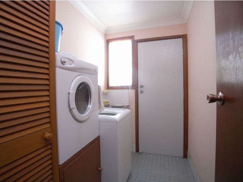 11 Carandotta Street, Mayfield NSW 2304