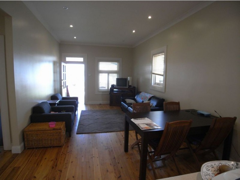 28 Sunnyside Street, Mayfield NSW 2304