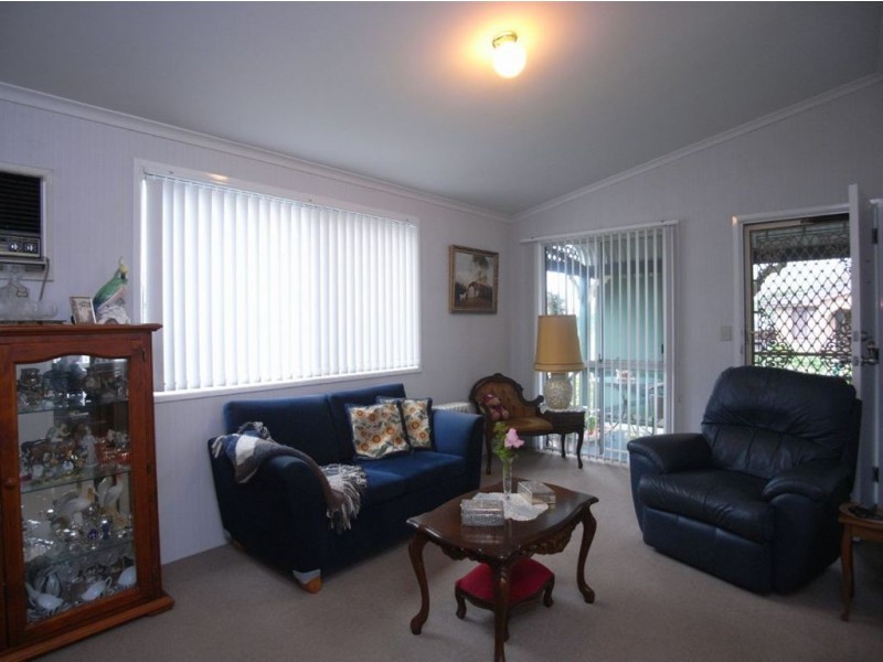 64 Roe Street, Mayfield NSW 2304