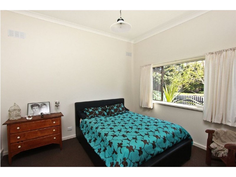 27 Ackeron street, Mayfield NSW 2304