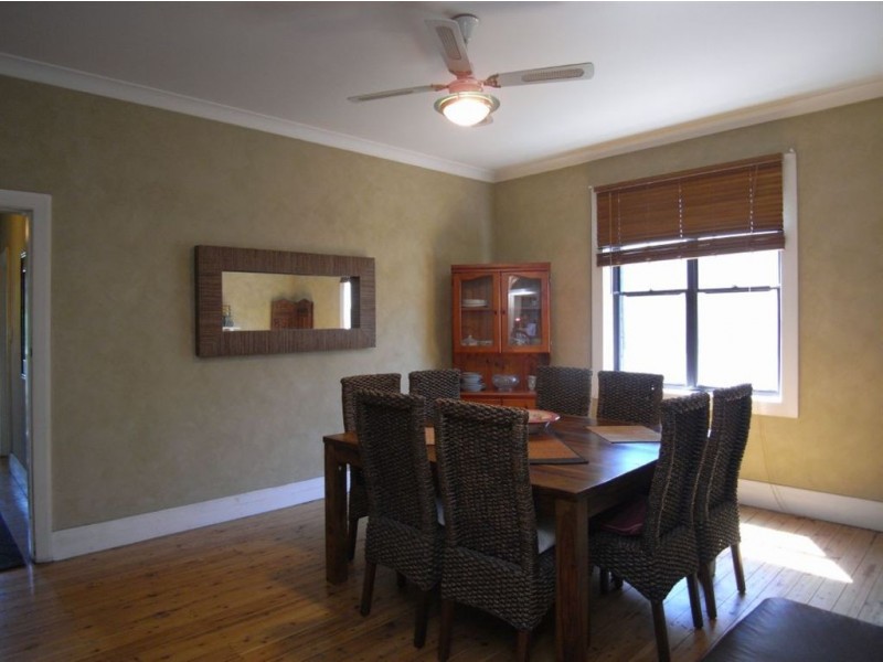 6 Bull Street, Mayfield NSW 2304