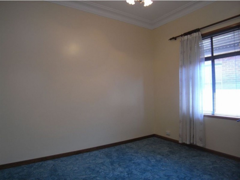 4 Moolcha Street, Mayfield NSW 2304