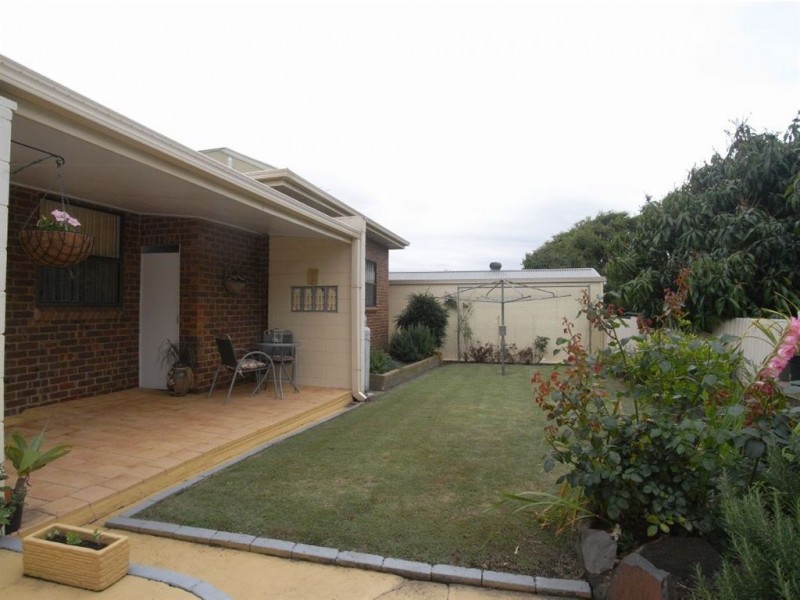 15 Croydon Street, Mayfield NSW 2304