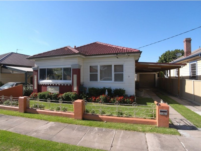 3 Macquarie Street, Mayfield NSW 2304