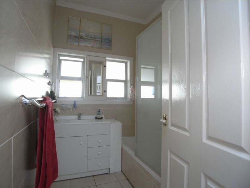 3 Macquarie Street, Mayfield NSW 2304