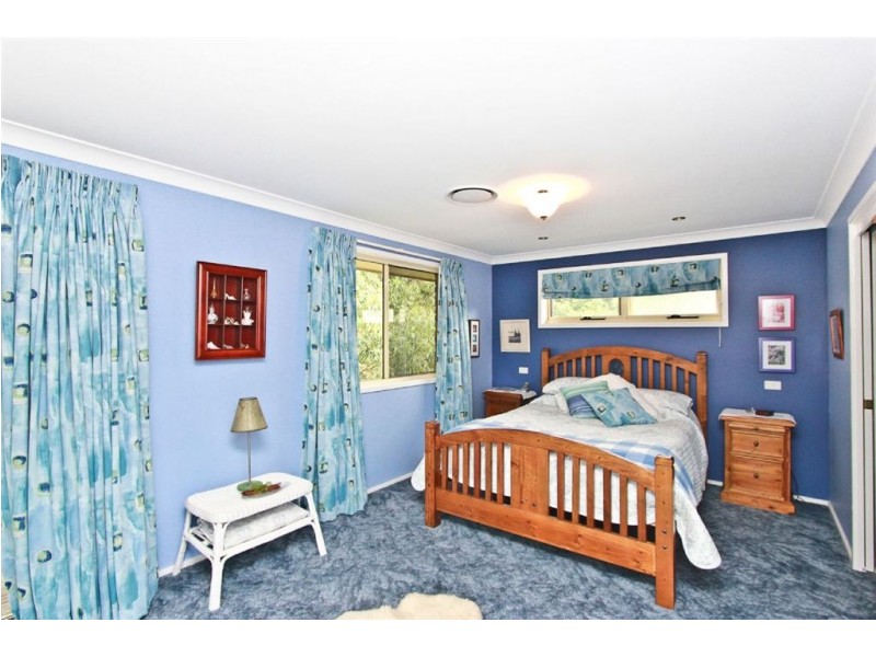 20 Bakeri Crt, Warabrook NSW 2304