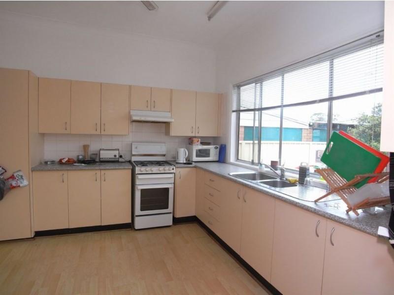 73 Sunderland Street, Mayfield NSW 2304