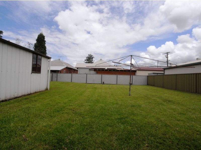 13 Macquarie Street, Mayfield NSW 2304