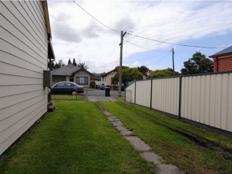 13 Macquarie Street, Mayfield NSW 2304