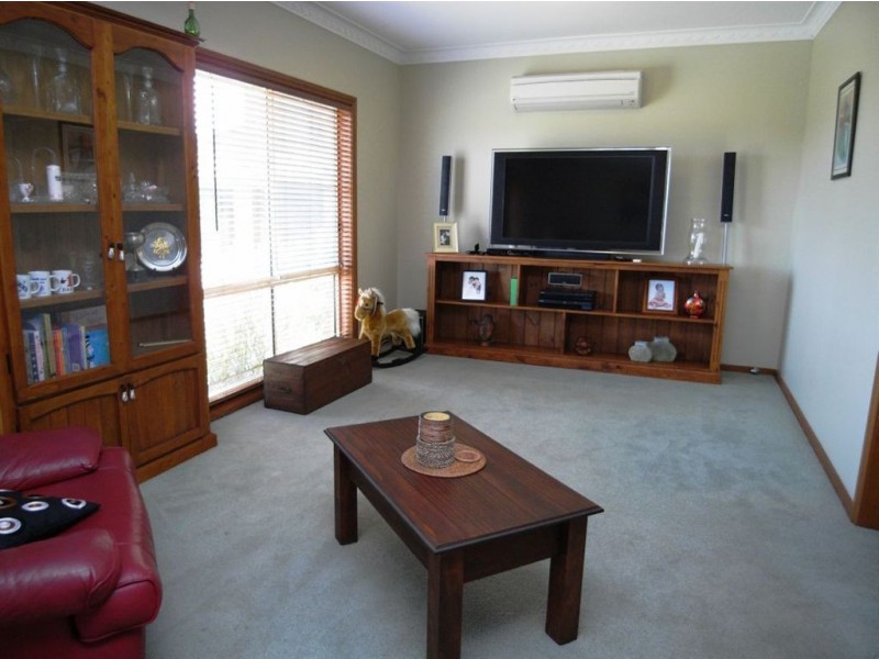 21 Cedrella Cresent, Warabrook NSW 2304