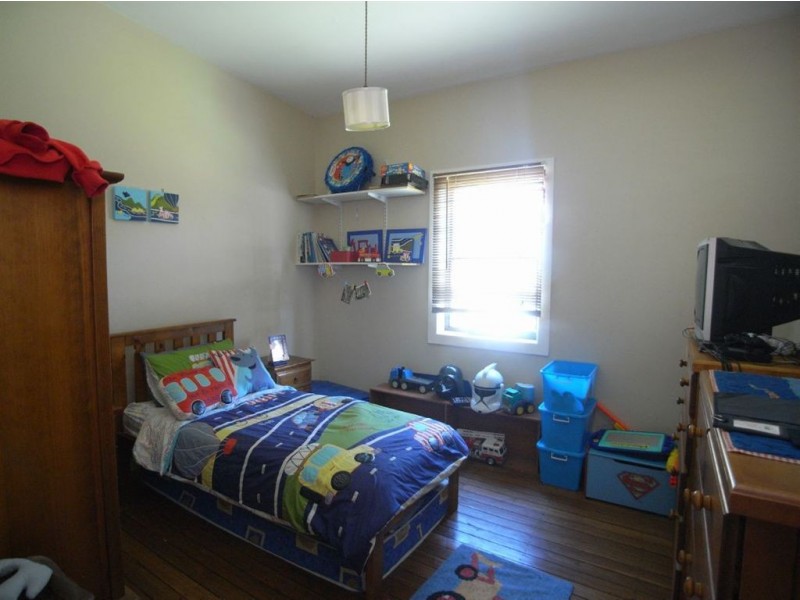 27 Murray Square, Mayfield NSW 2304