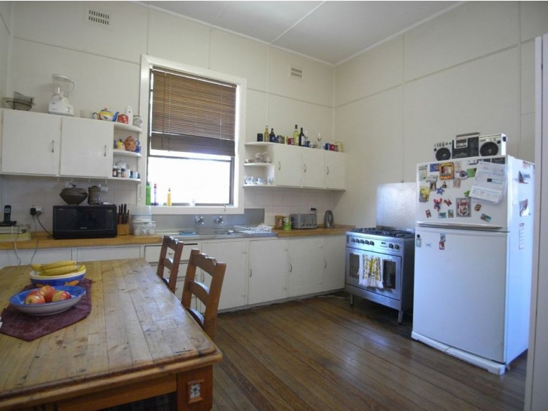 27 Murray Square, Mayfield NSW 2304