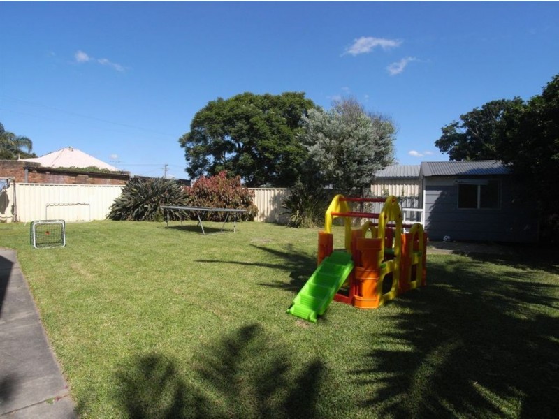 27 Murray Square, Mayfield NSW 2304