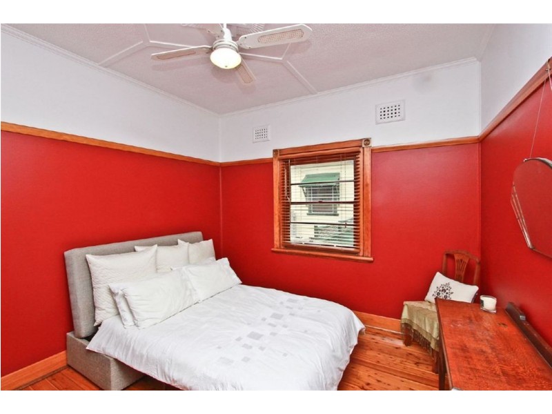 32 Groongal Street, Mayfield West NSW 2304