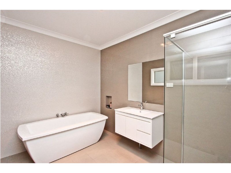 17a Werribi Street, Mayfield NSW 2304