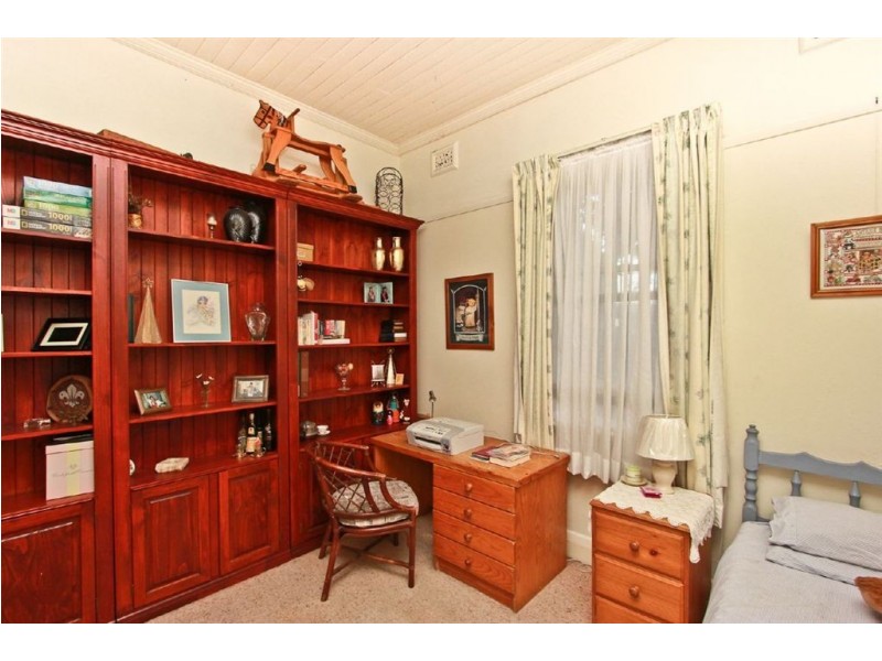 1 Holt Street, Mayfield East NSW 2304