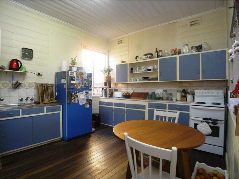 4 Tighes Terrace, Tighes Hill NSW 2297