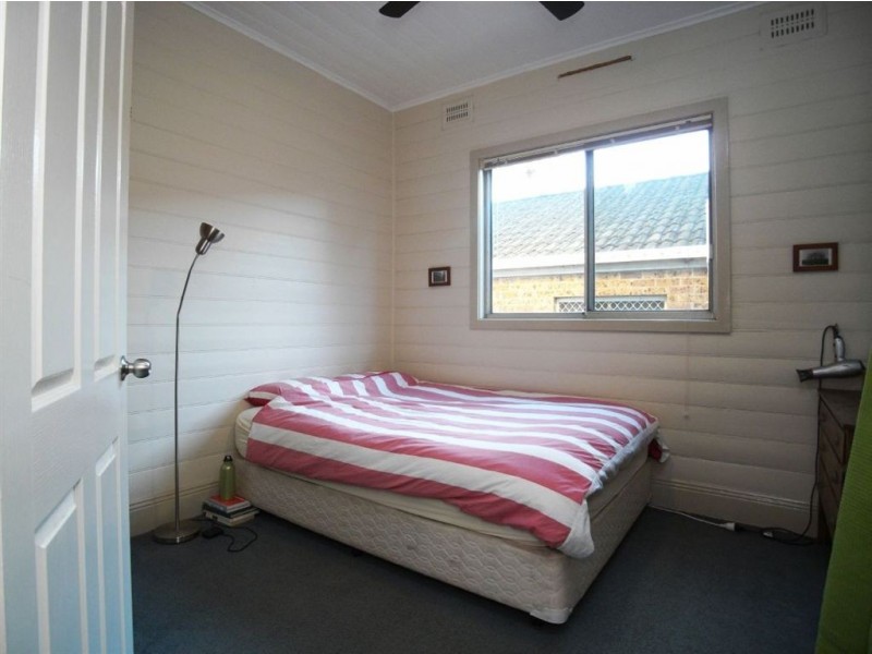 4 Tighes Terrace, Tighes Hill NSW 2297