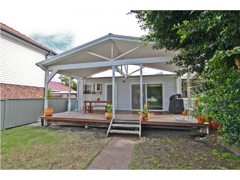 81 Margaret St, Mayfield NSW 2304