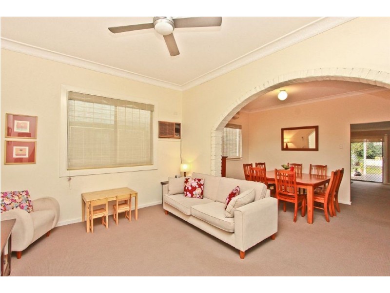 81 Margaret St, Mayfield NSW 2304