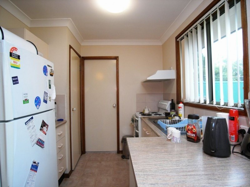 13 Conica close, Warabrook NSW 2304