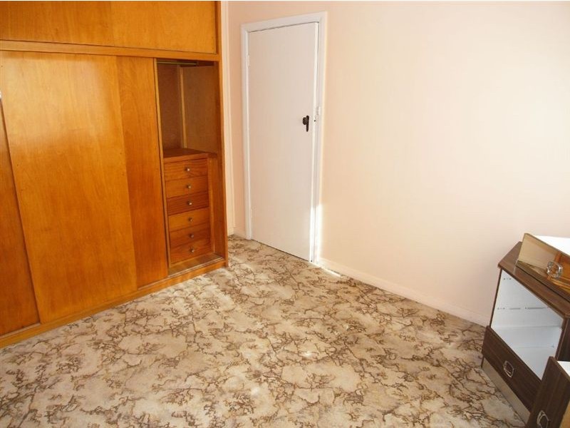 13 William  Street, Mayfield NSW 2304