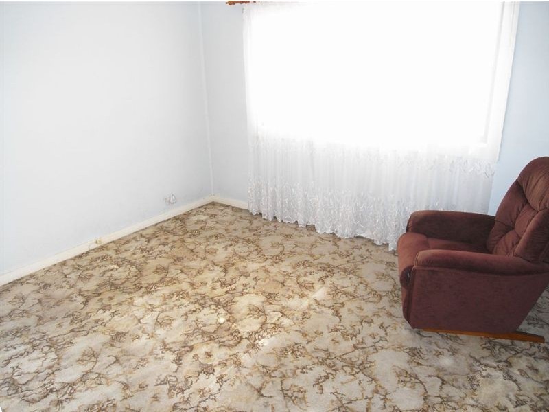 13 William  Street, Mayfield NSW 2304