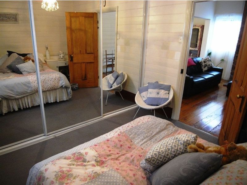 9 McIsaac, Tighes Hill NSW 2297
