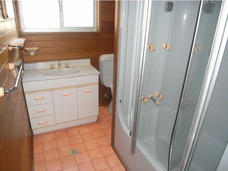 8 Wilkinson Street, Mayfield NSW 2304