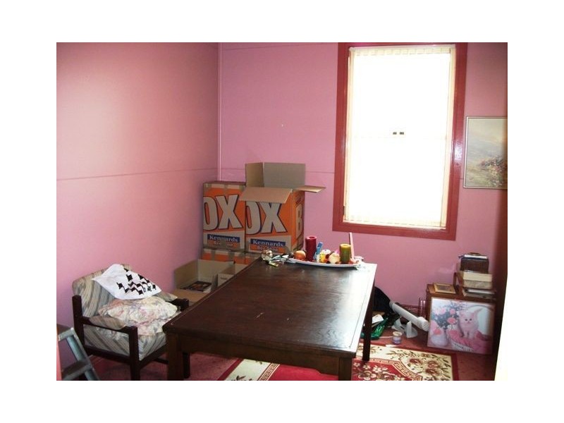 9 Henson Ave, Mayfield NSW 2304