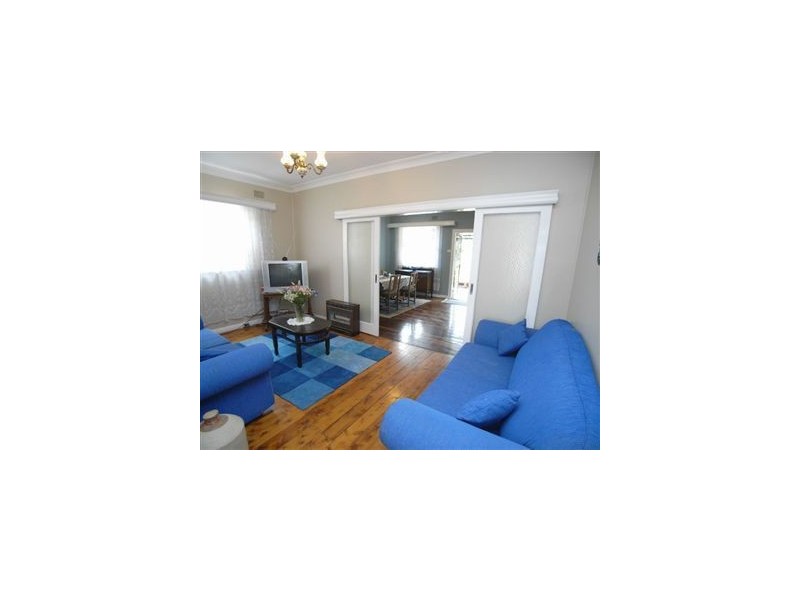 25 Winchester Street, Mayfield NSW 2304