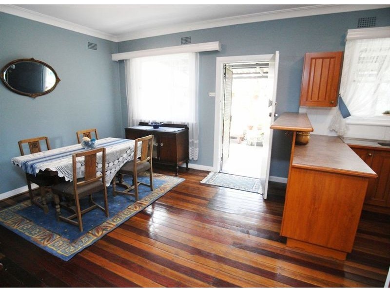 25 Winchester Street, Mayfield NSW 2304