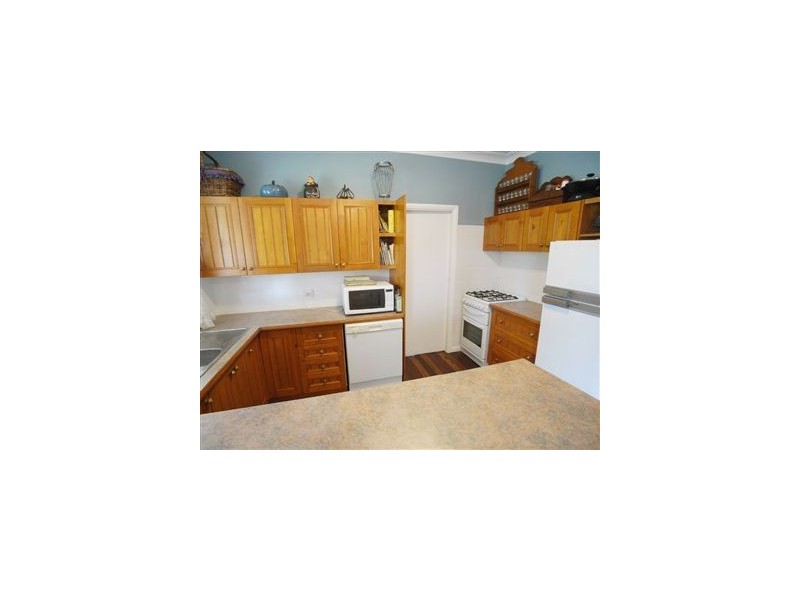 25 Winchester Street, Mayfield NSW 2304